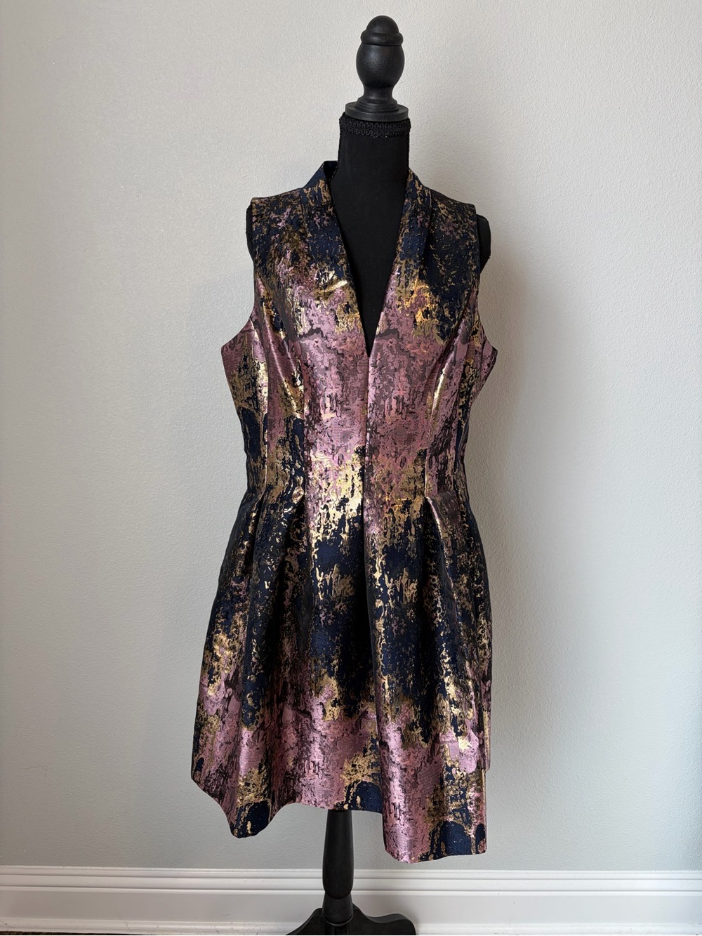 Vince Camuto NWOT Metallic Jacquard Fit & Flare Mini Dress Size 14